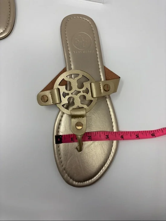 Tory Burch Gold Women's Logo Toe-Post Sandals - Picture 6 of 6
